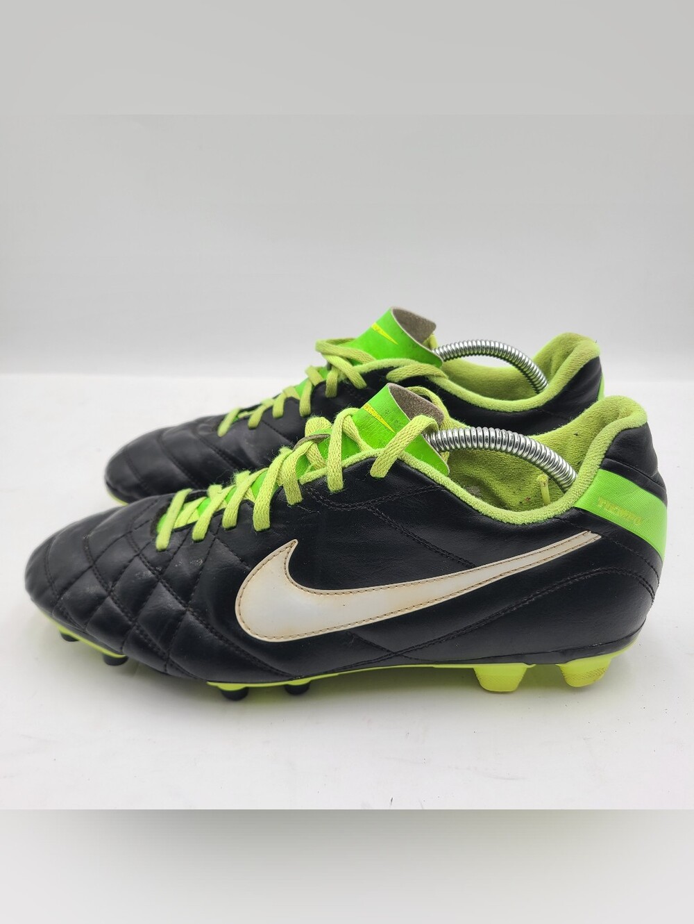 B43 Nike Tiempo Legend IV FG Soccer Cleats - Sz 11.5 (509038-013)